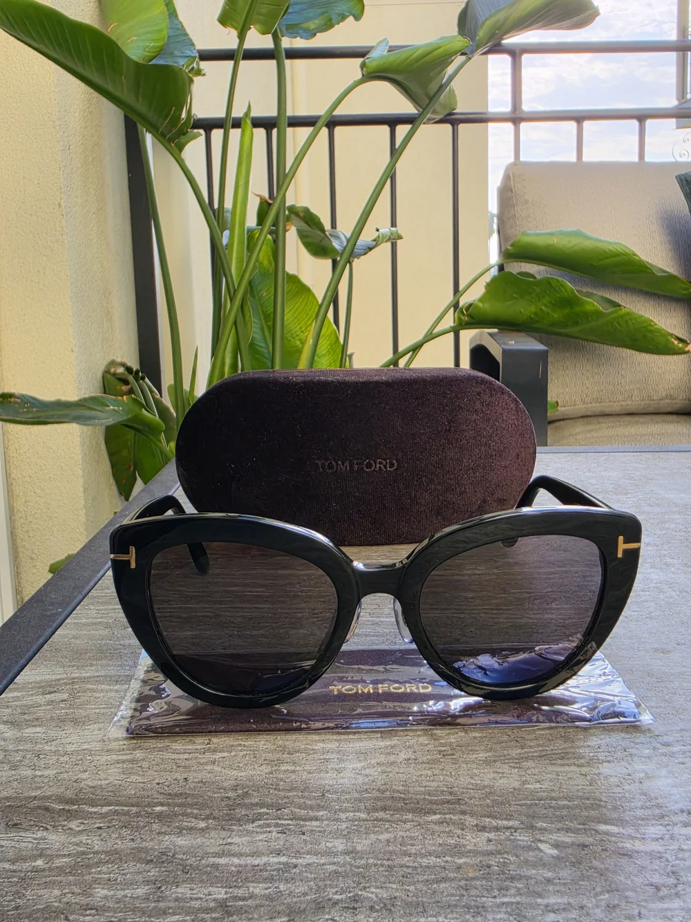 Tom Ford Izzi 53mm polarized cat eye sunglasses